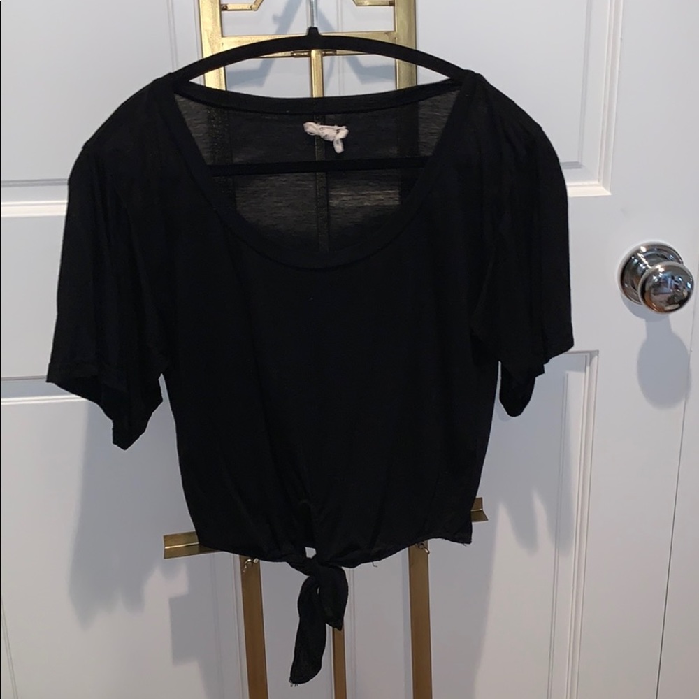 black tied shirt